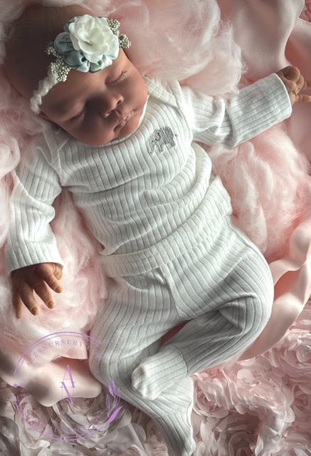 LE Roisin sculpt by Jamie Lynn, brought to life by Ginger Kelly with Alz's Nursery