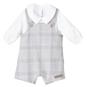 This is such a handsome two piece set for your baby boy! Comes with a white long sleeve, pointed collar top and a gray and white tartan print short overalls with wooden button details. 100% cotton Made in Spain Size- 1m Sold by Alz's Baby Boutique