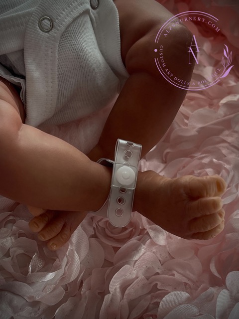 LE Roisin sculpt by Jamie Lynn, brought to life by Ginger Kelly with Alz's Nursery