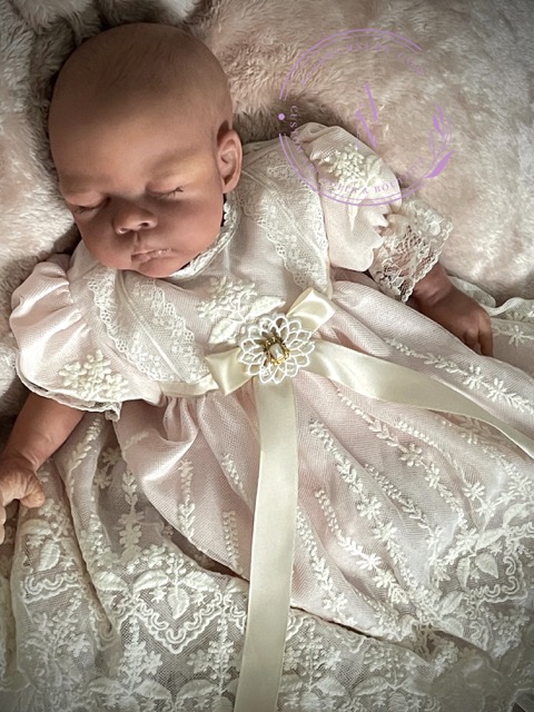 LE Roisin sculpted by Jamie Lynn Powers, brought to life by Ginger Kelly with Alz's Nursery